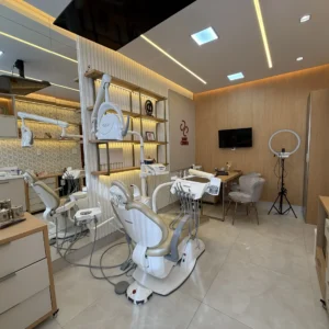 harmonizacao facial vrb 2681 scaled Instituto Donadoni – Odontologia, Nutrição, Psicologia e Spa em Visconde do Rio Branco - Instituto Donadoni